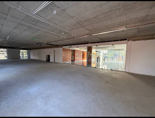 825M² OFFICE TO LET IN MELROSE ESTATE